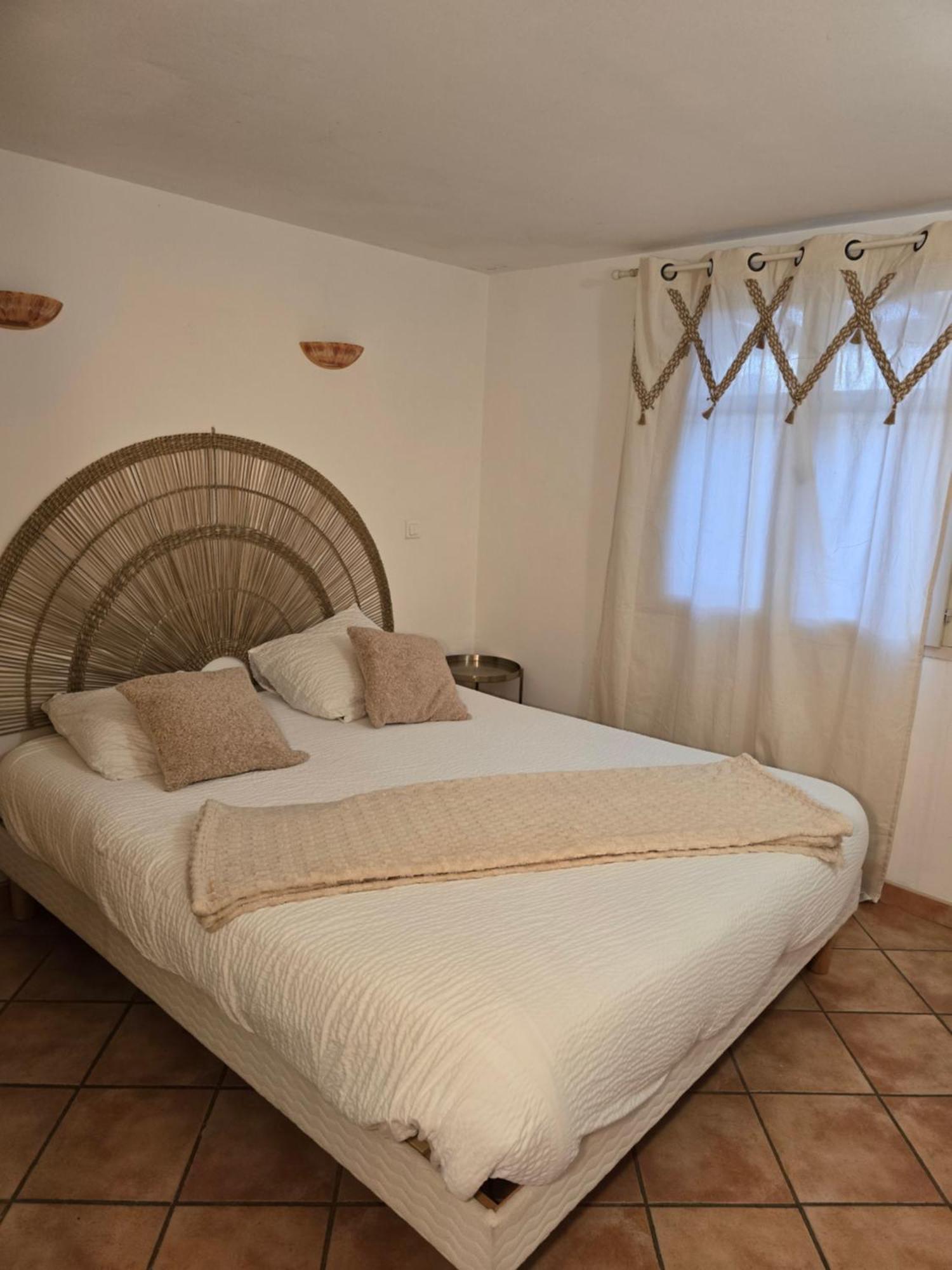 Le Mas Des Sagnes Saintes-Maries-de-la-Mer Rom bilde